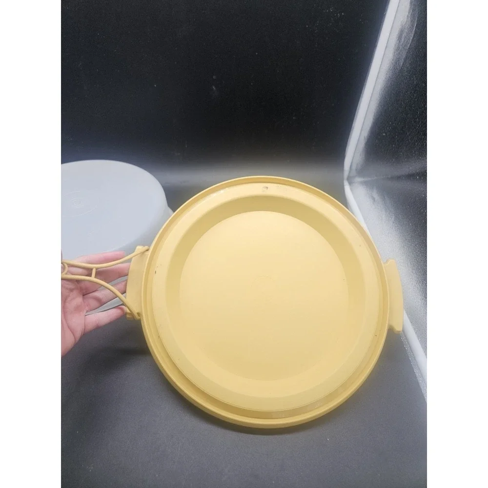 Tupperware 719-1 Pie Keeper Carrier ~ GOOD USED CONDITION